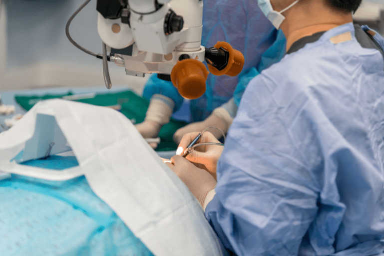 Understanding and Recovering from Cataract Surgery with Jenkins Eye